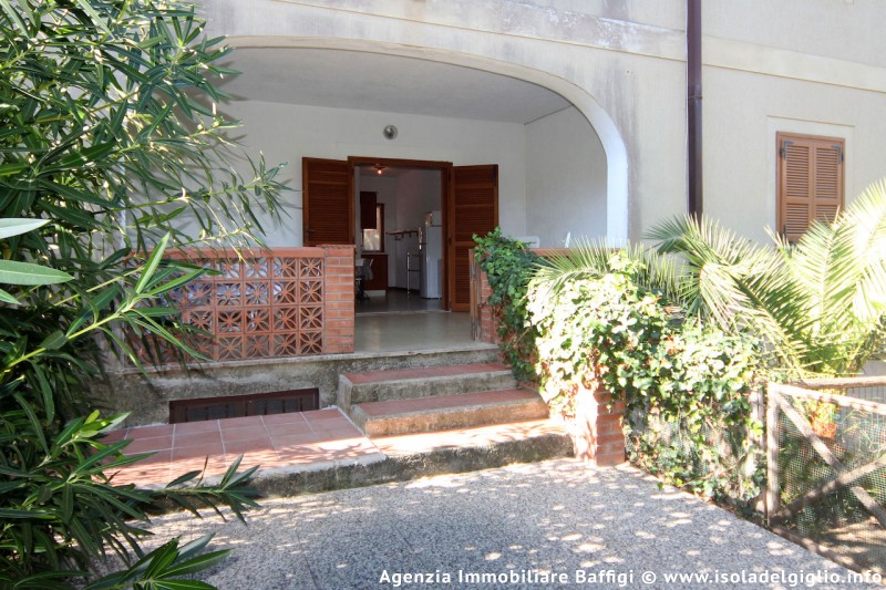 rent-gallery.alt_base