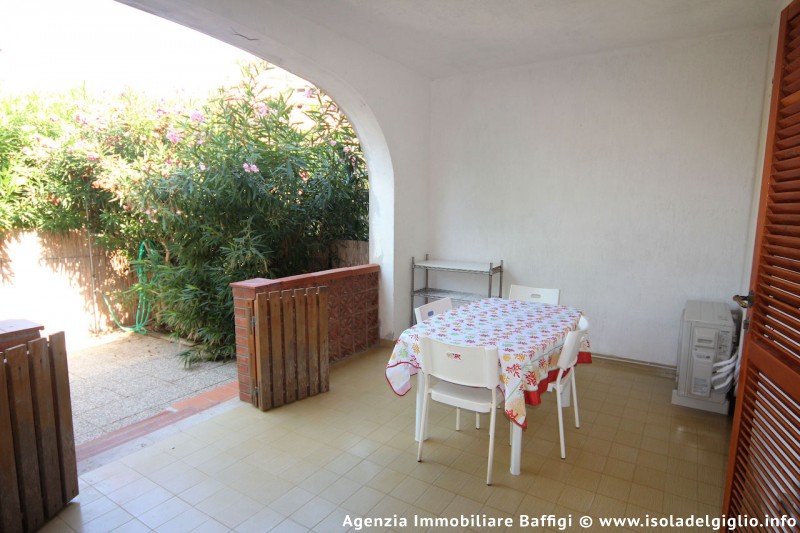 rent-gallery.alt_base