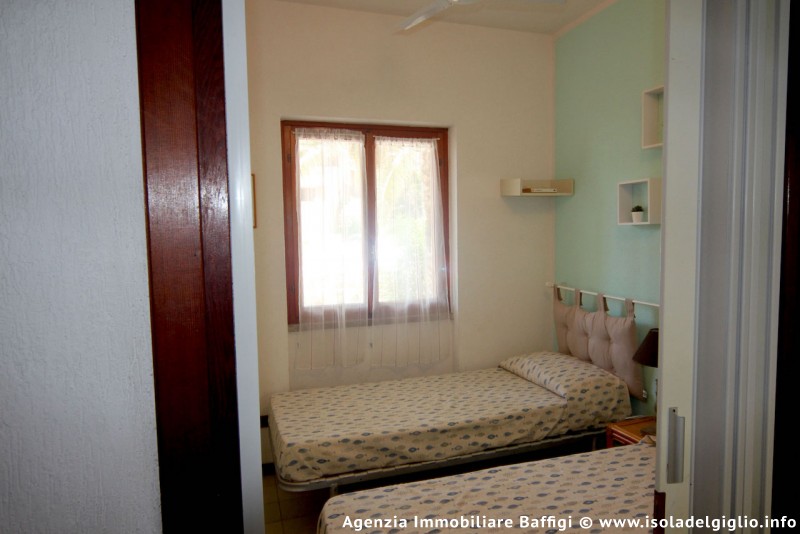 rent-gallery.alt_base