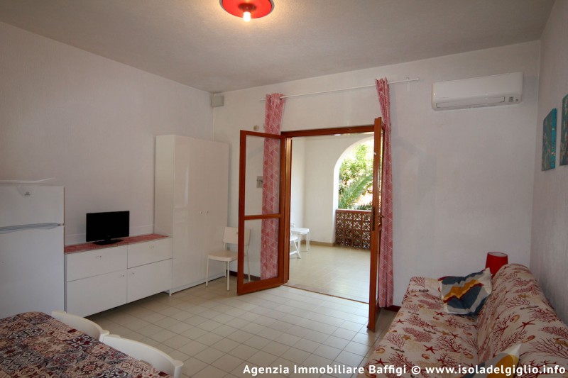 rent-gallery.alt_base