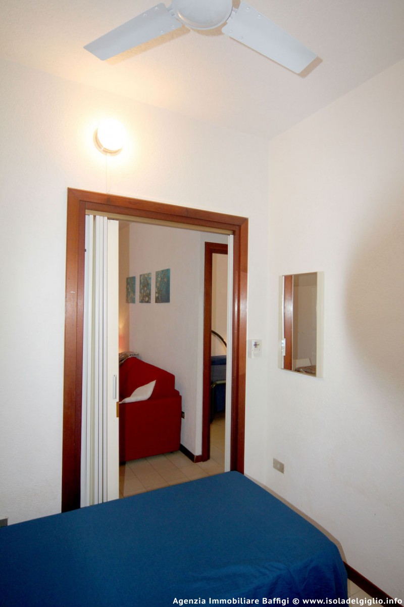 rent-gallery.alt_base