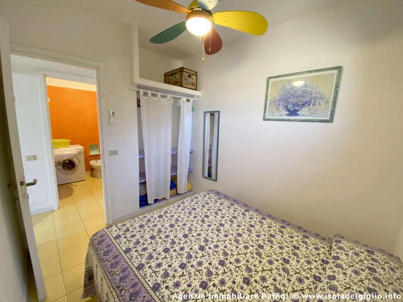 rent-gallery.alt_base