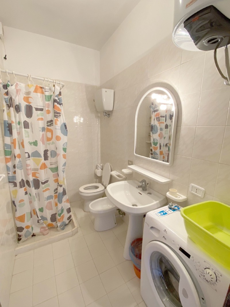 rent-gallery.alt_base