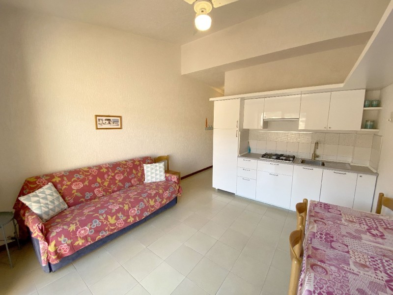 rent-gallery.alt_base