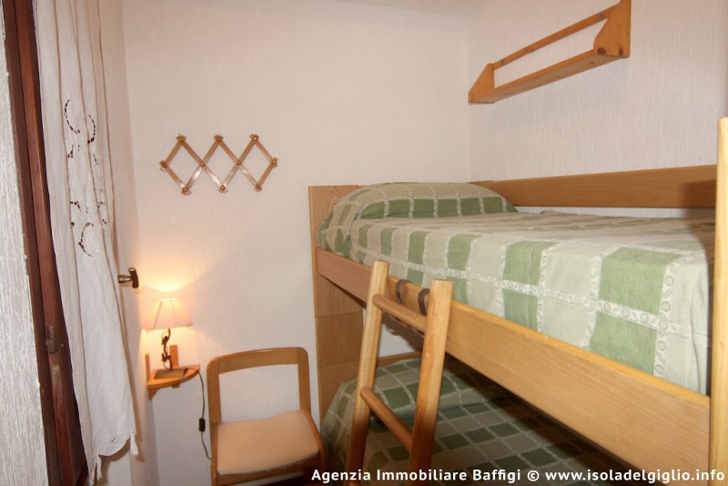 rent-gallery.alt_base