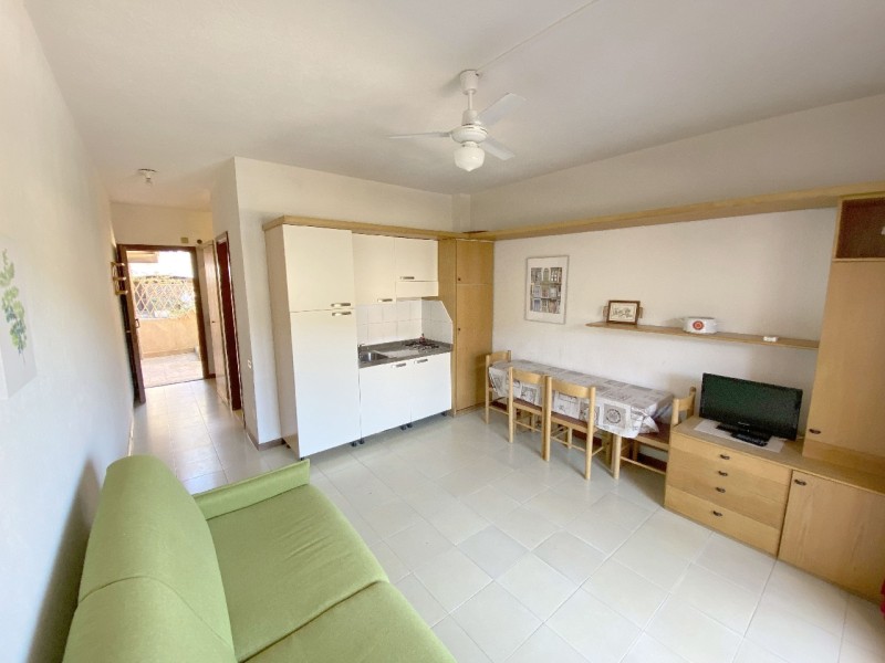 rent-gallery.alt_base