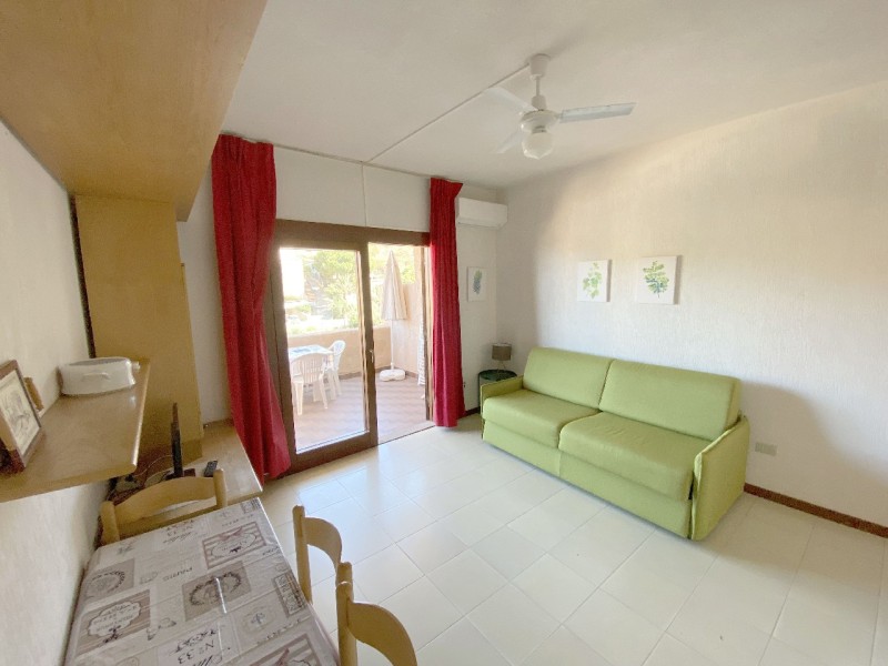 rent-gallery.alt_base