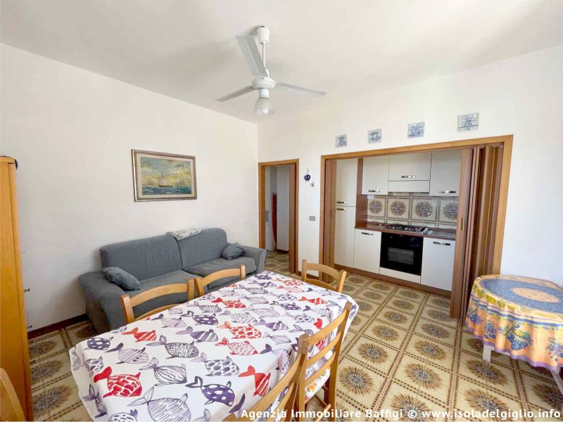 rent-gallery.alt_base