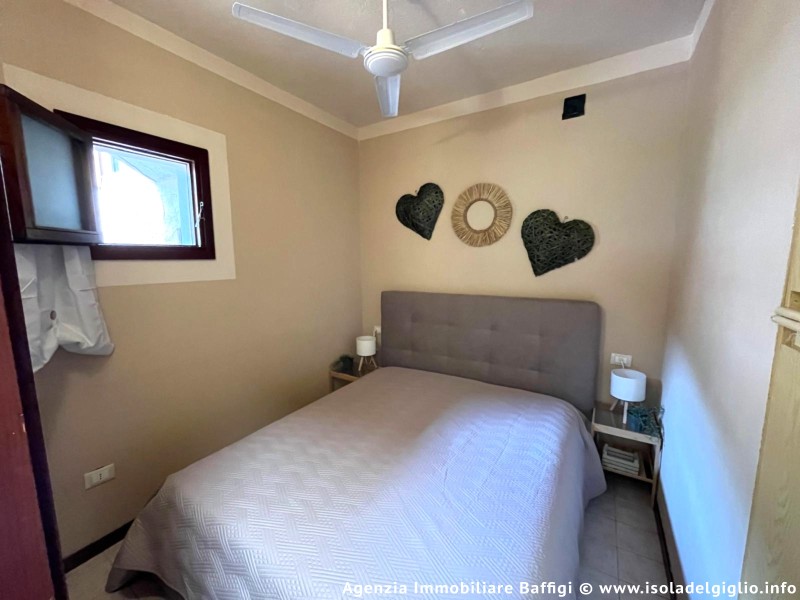 rent-gallery.alt_base