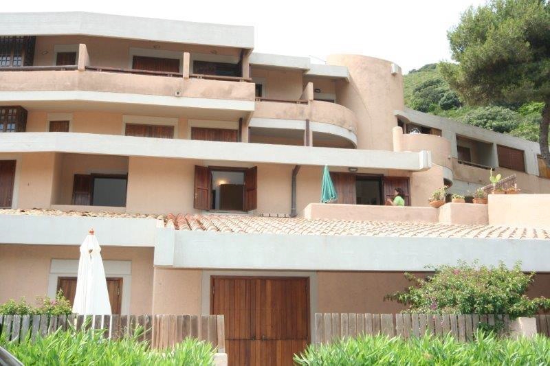 rent-gallery.alt_base