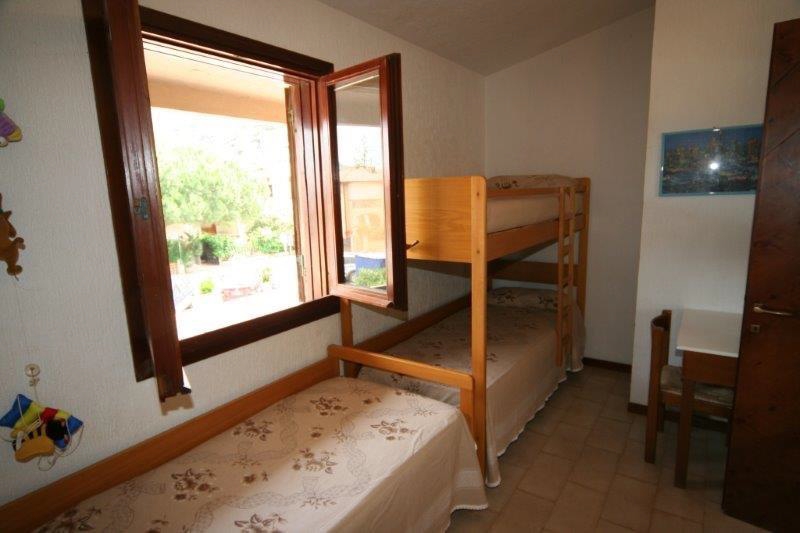 rent-gallery.alt_base