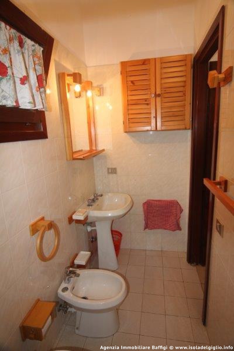 rent-gallery.alt_base