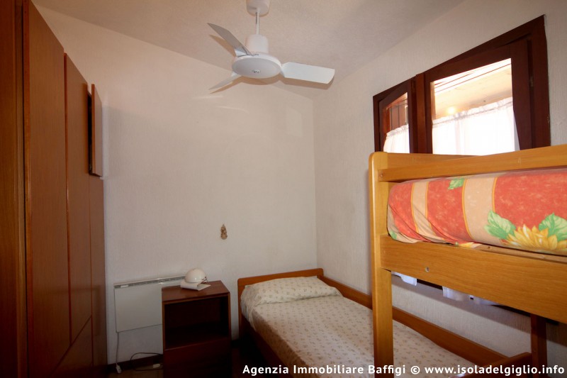 rent-gallery.alt_base