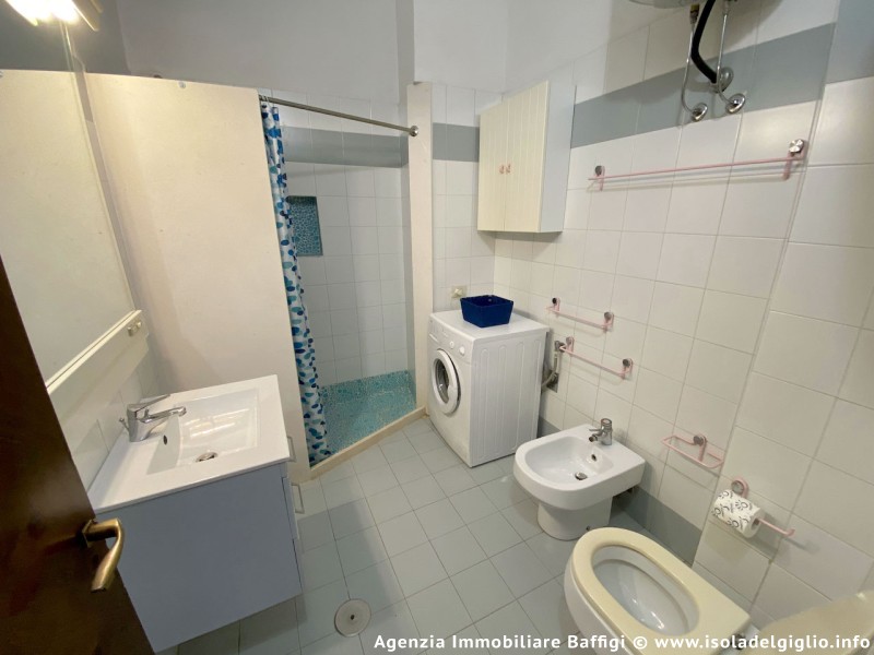 rent-gallery.alt_base