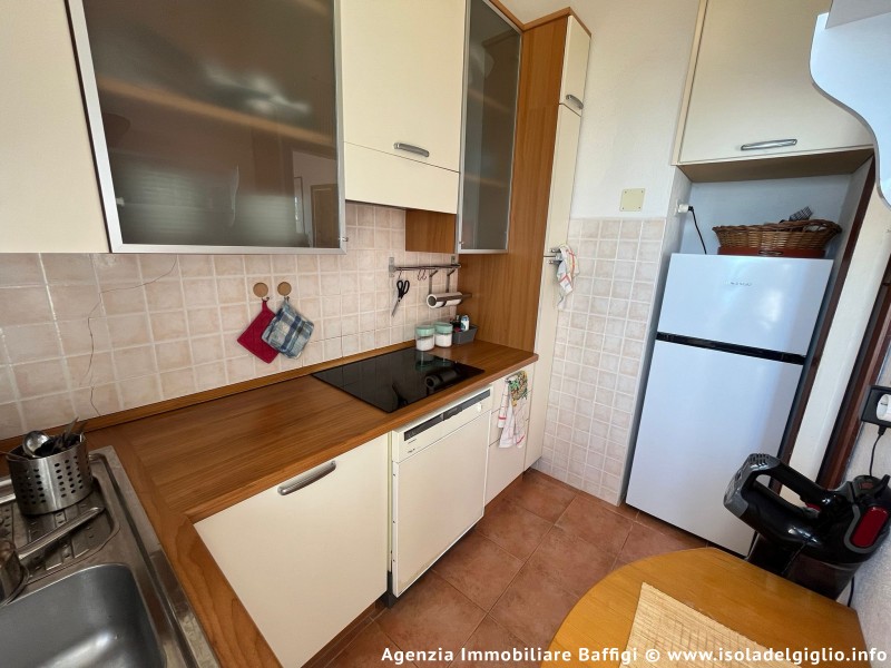 rent-gallery.alt_base