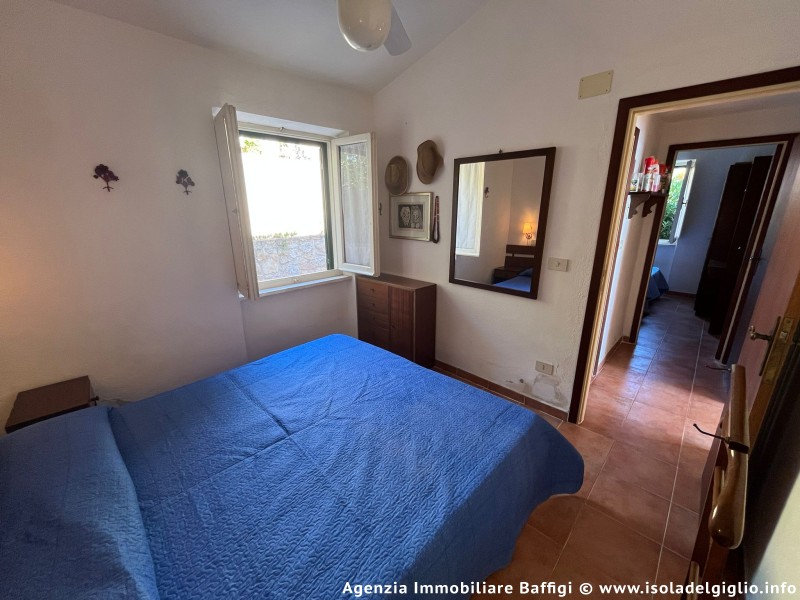 rent-gallery.alt_base