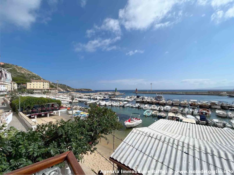 rent-gallery.alt_base