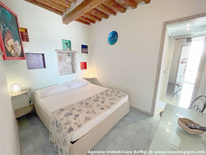 rent-gallery.alt_base