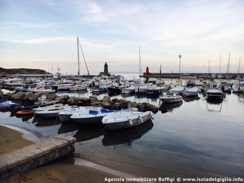 rent-gallery.alt_base