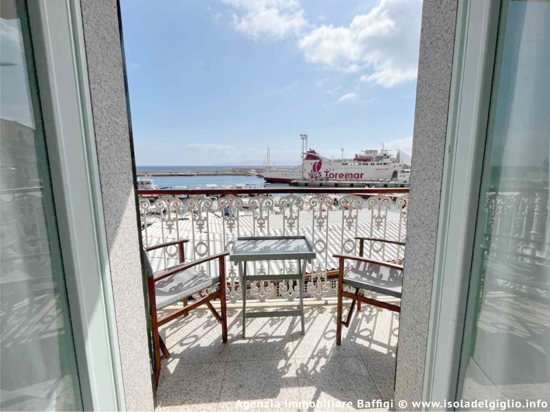 rent-gallery.alt_base