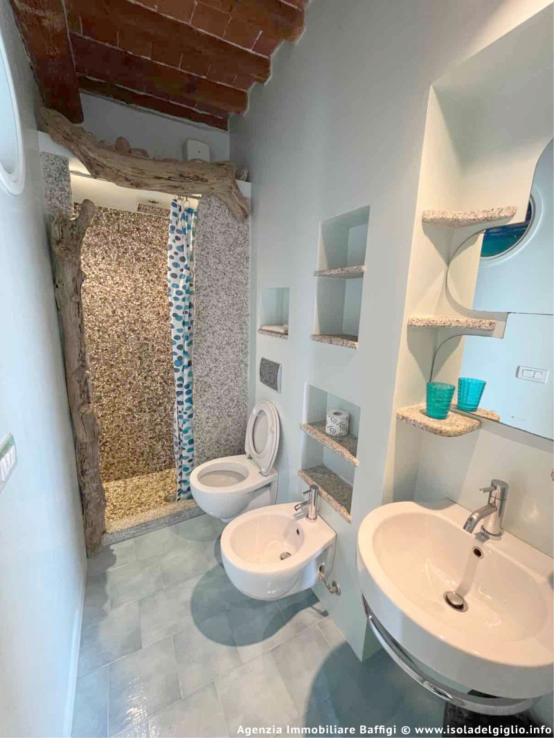 rent-gallery.alt_base