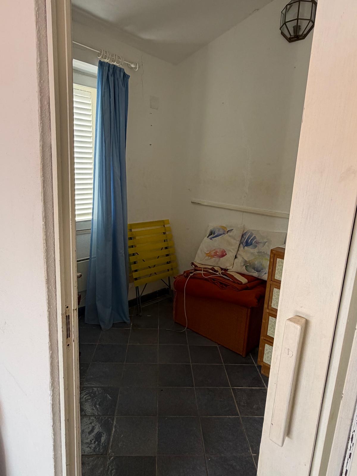 rent-gallery.alt_base