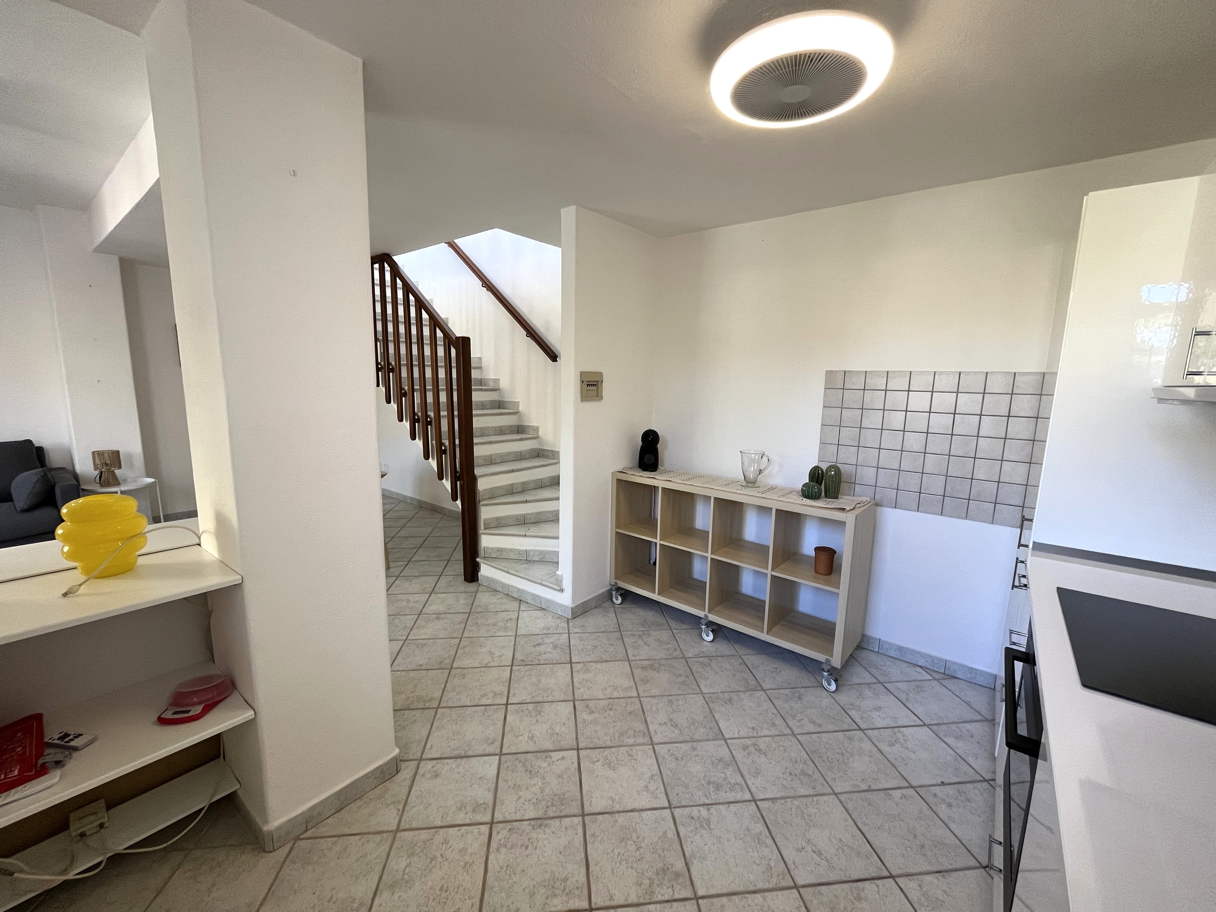 rent-gallery.alt_base