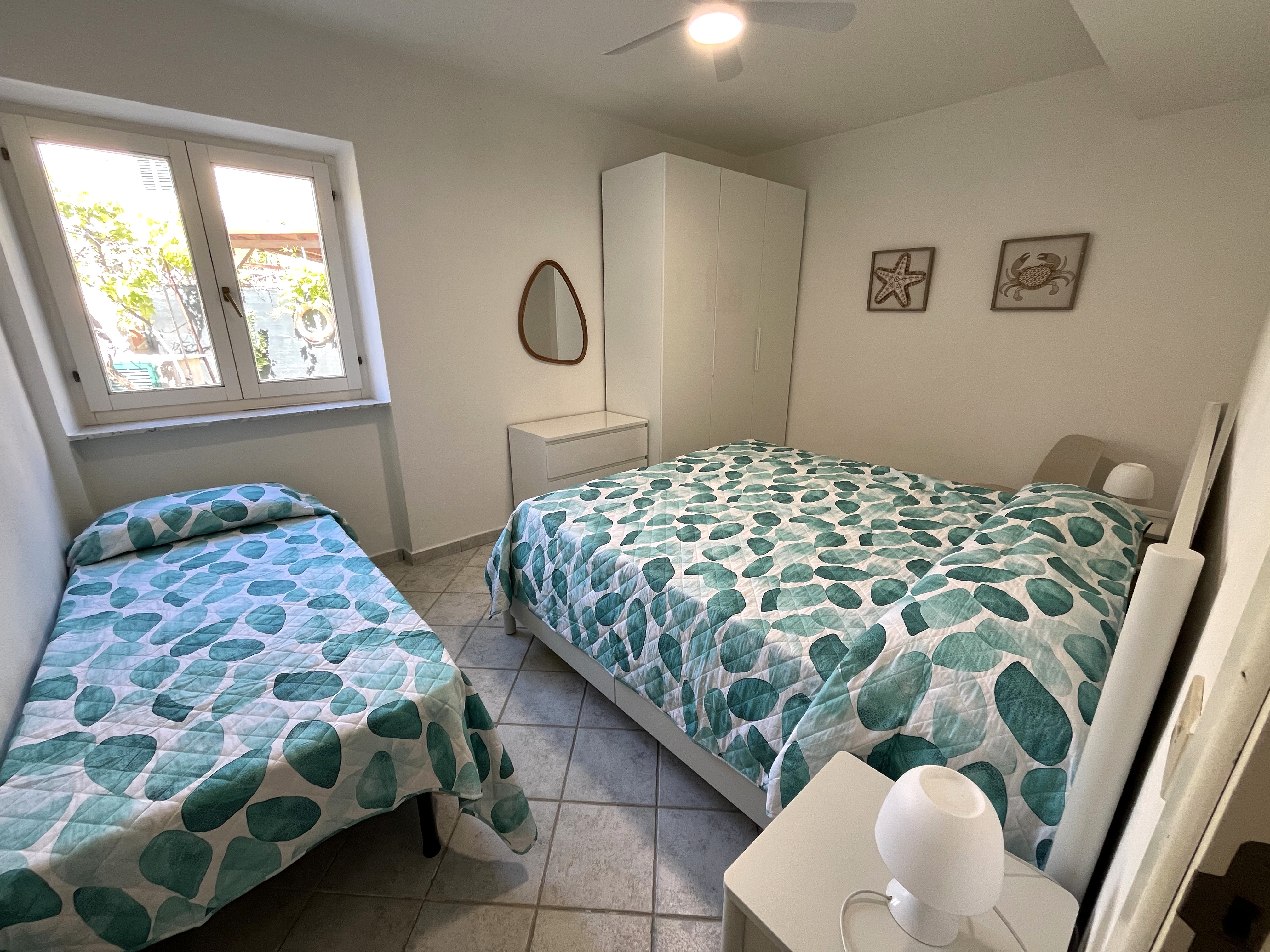 rent-gallery.alt_base