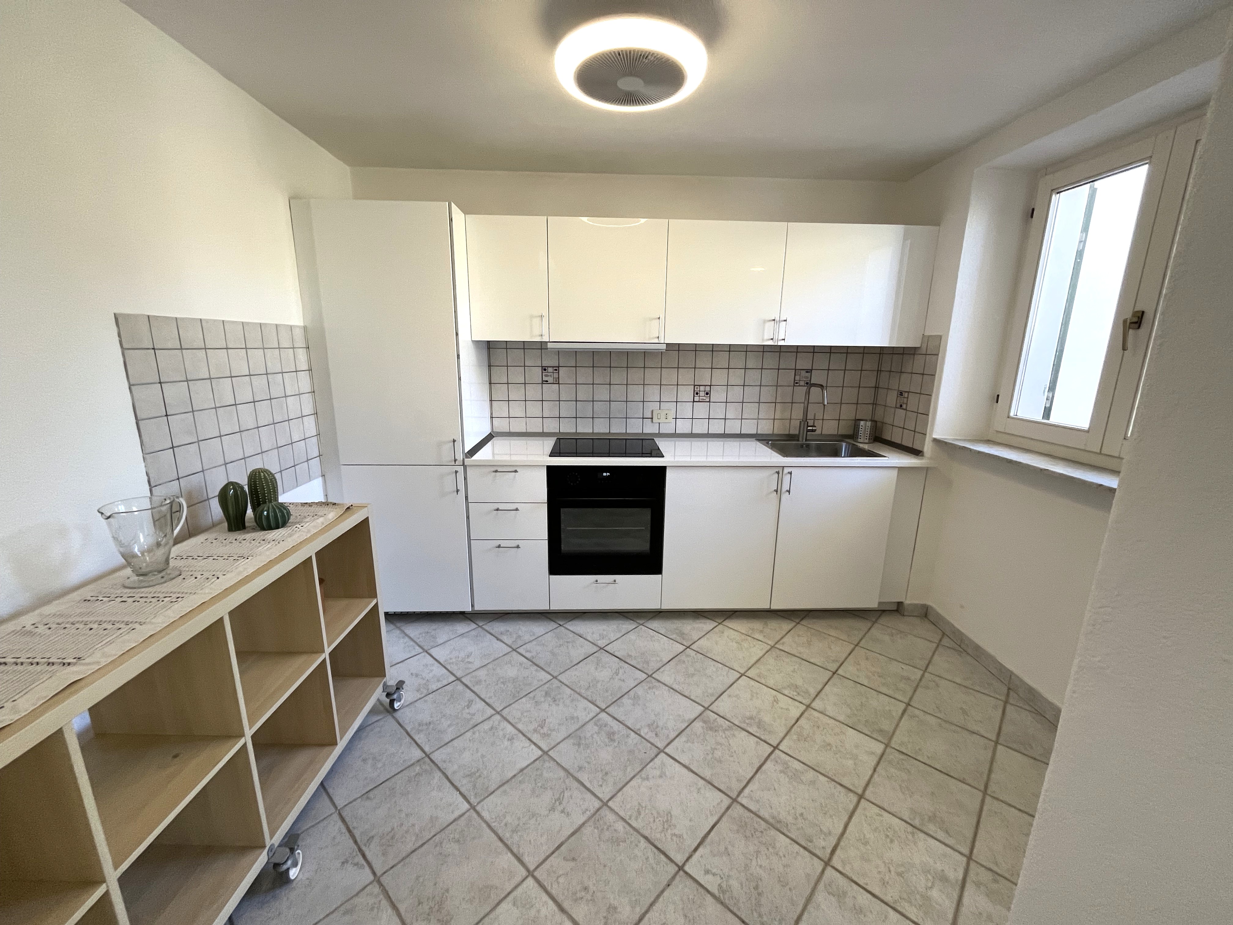 rent-gallery.alt_base