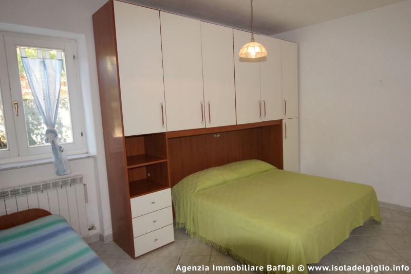 rent-gallery.alt_base