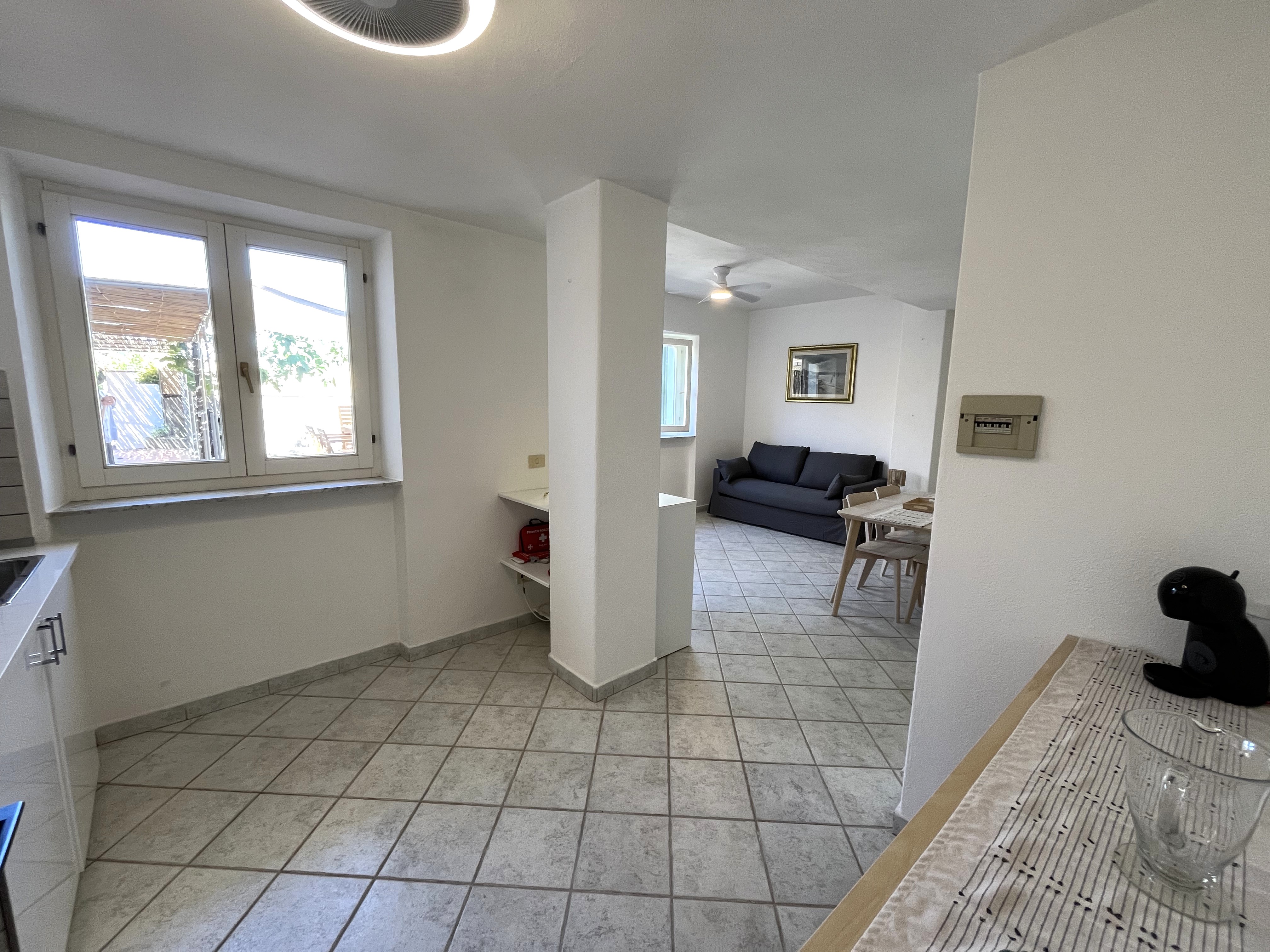 rent-gallery.alt_base