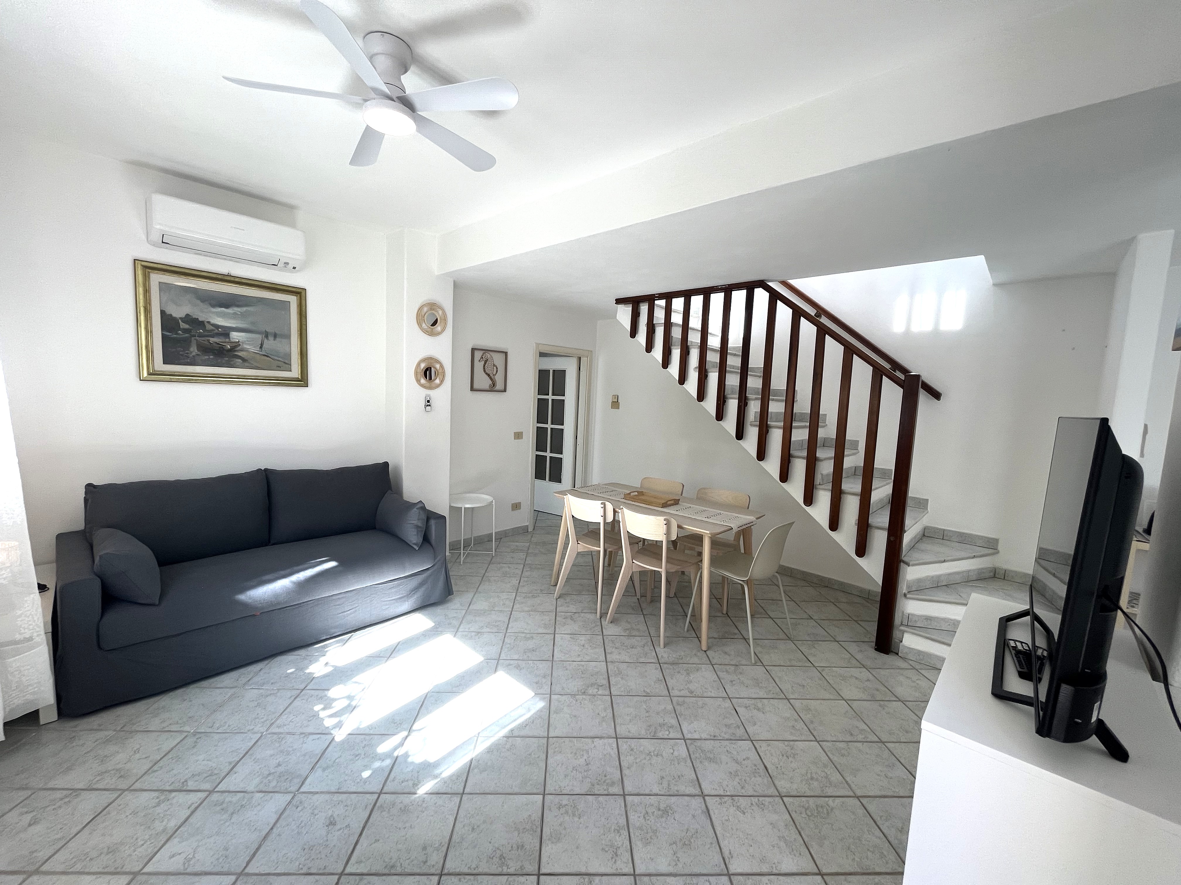 rent-gallery.alt_base