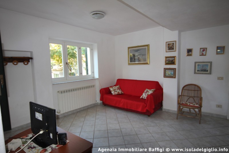 rent-gallery.alt_base