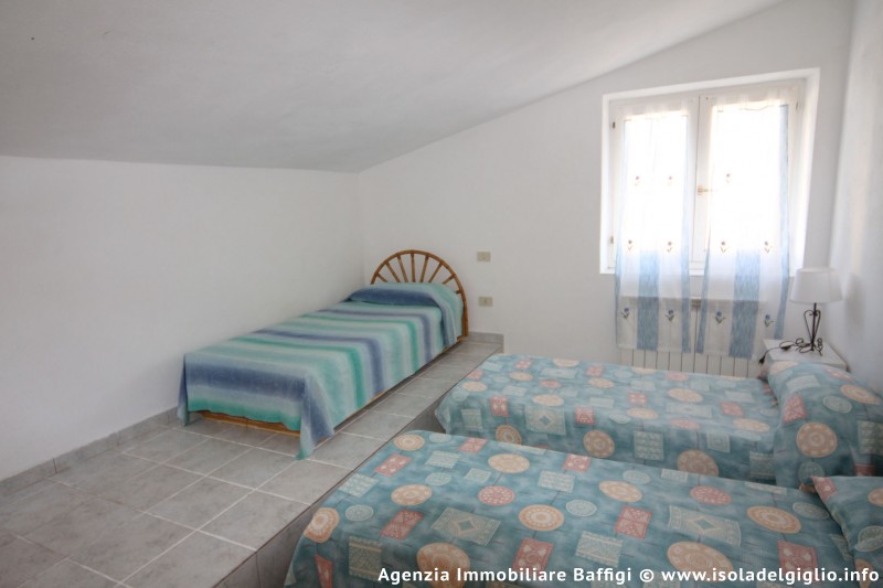 rent-gallery.alt_base