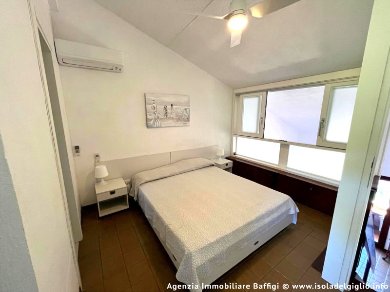 rent-gallery.alt_base