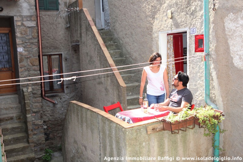 rent-gallery.alt_base