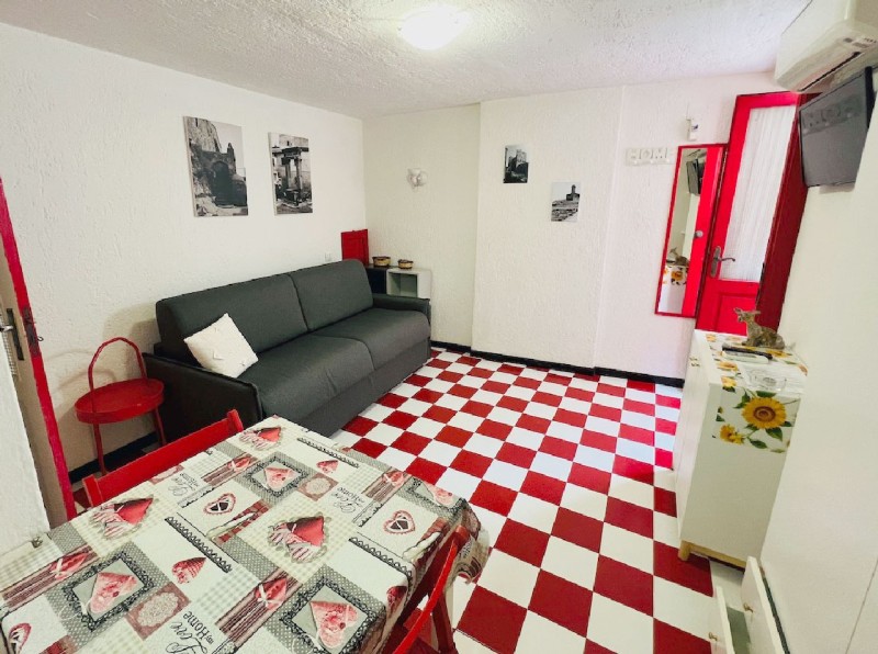 rent-gallery.alt_base