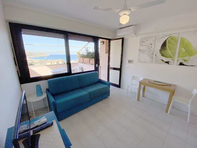 rent-gallery.alt_base