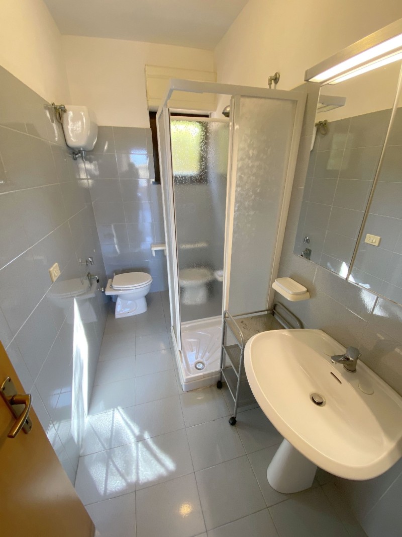 rent-gallery.alt_base