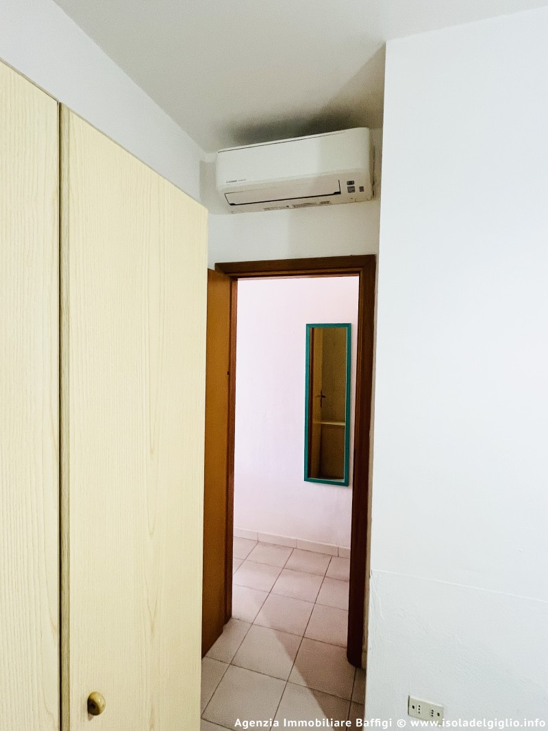 rent-gallery.alt_base