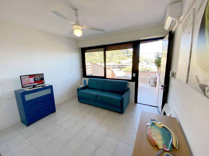 rent-gallery.alt_base