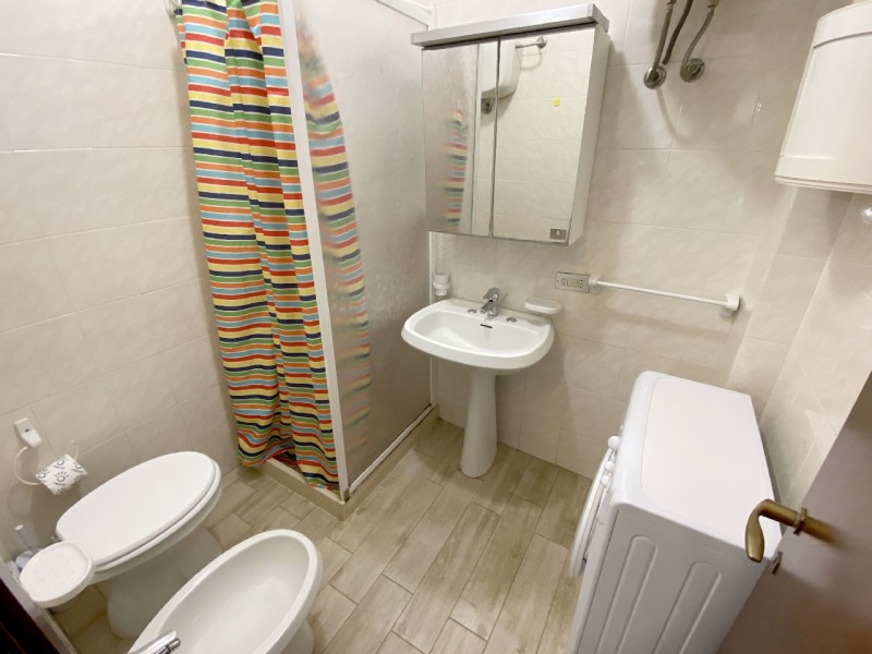 rent-gallery.alt_base