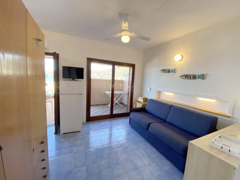 rent-gallery.alt_base