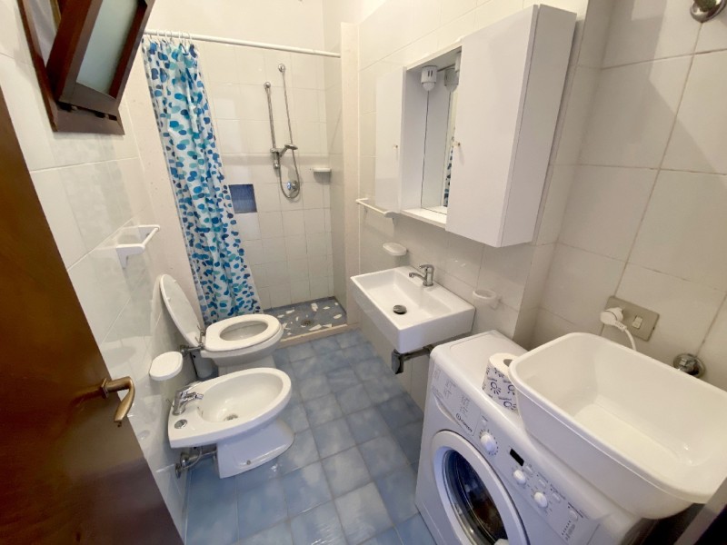 rent-gallery.alt_base