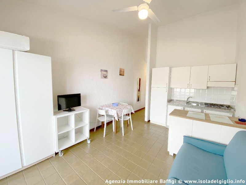 rent-gallery.alt_base