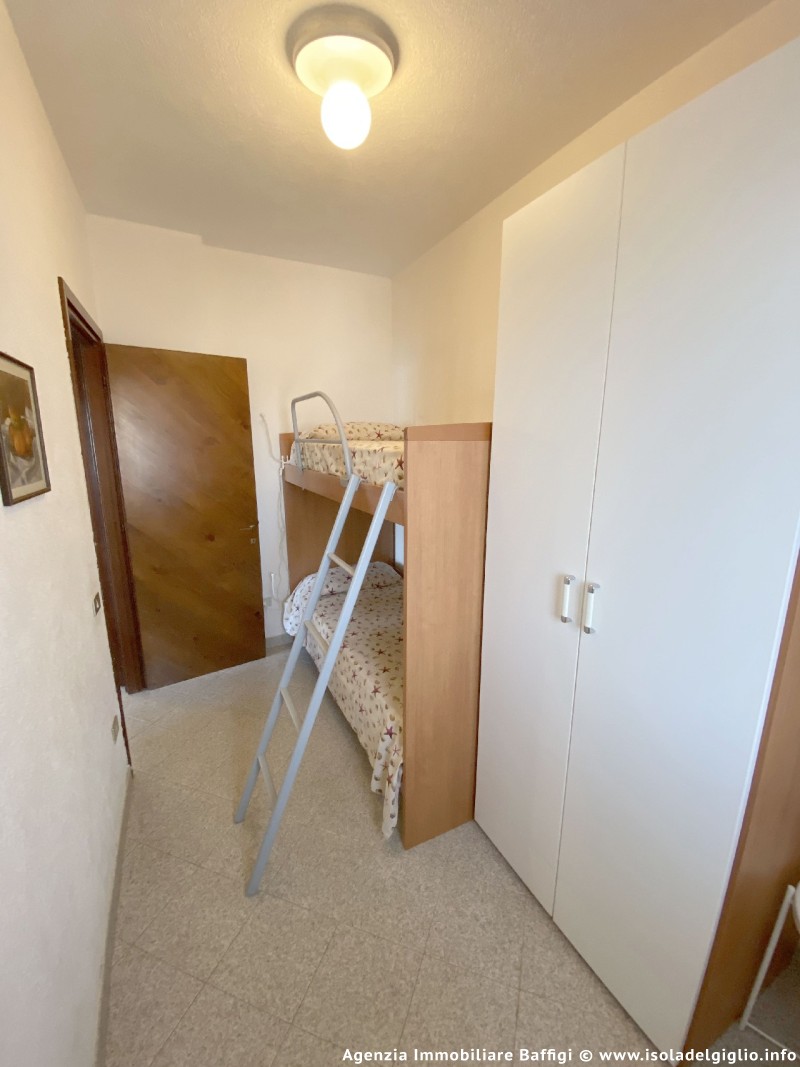 rent-gallery.alt_base