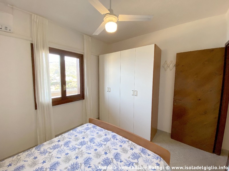 rent-gallery.alt_base