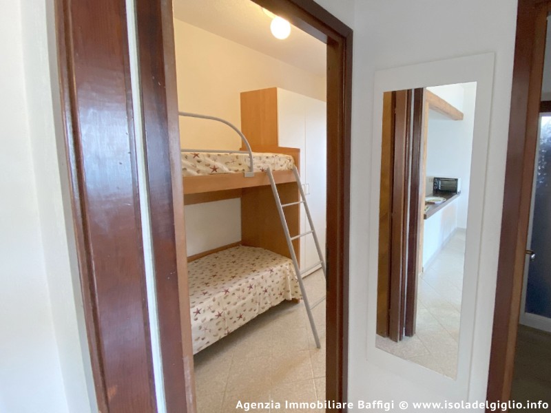 rent-gallery.alt_base