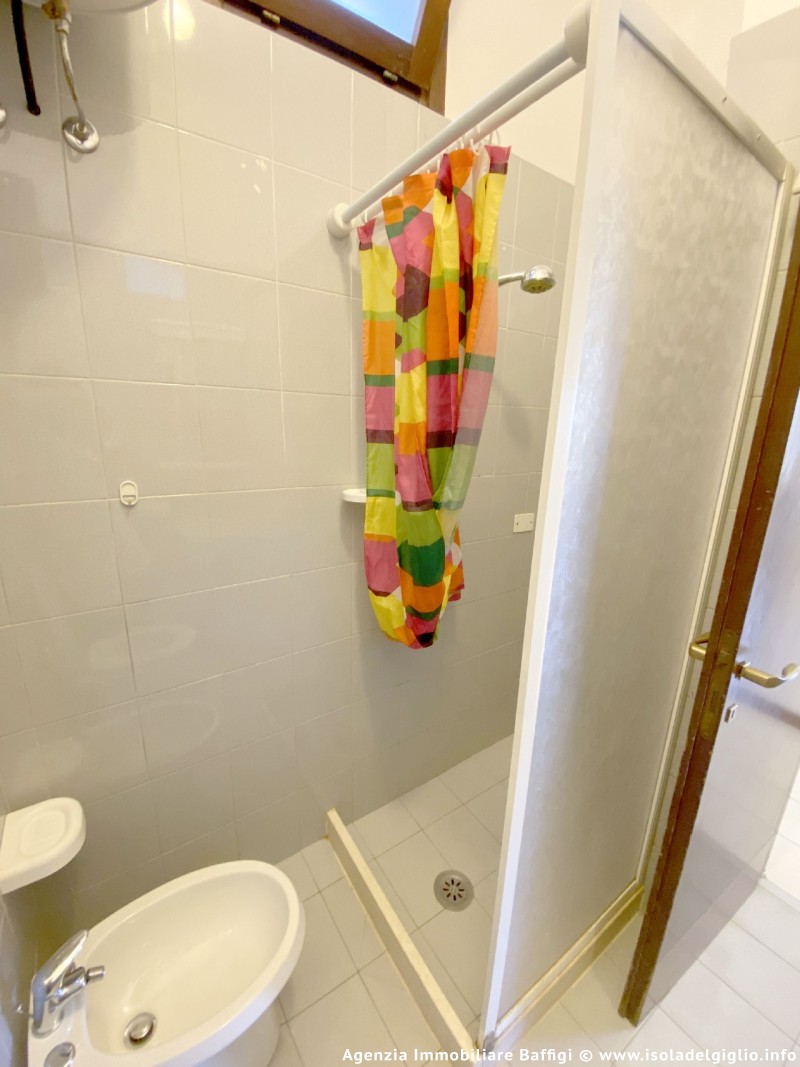 rent-gallery.alt_base