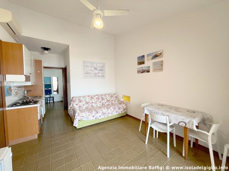 rent-gallery.alt_base